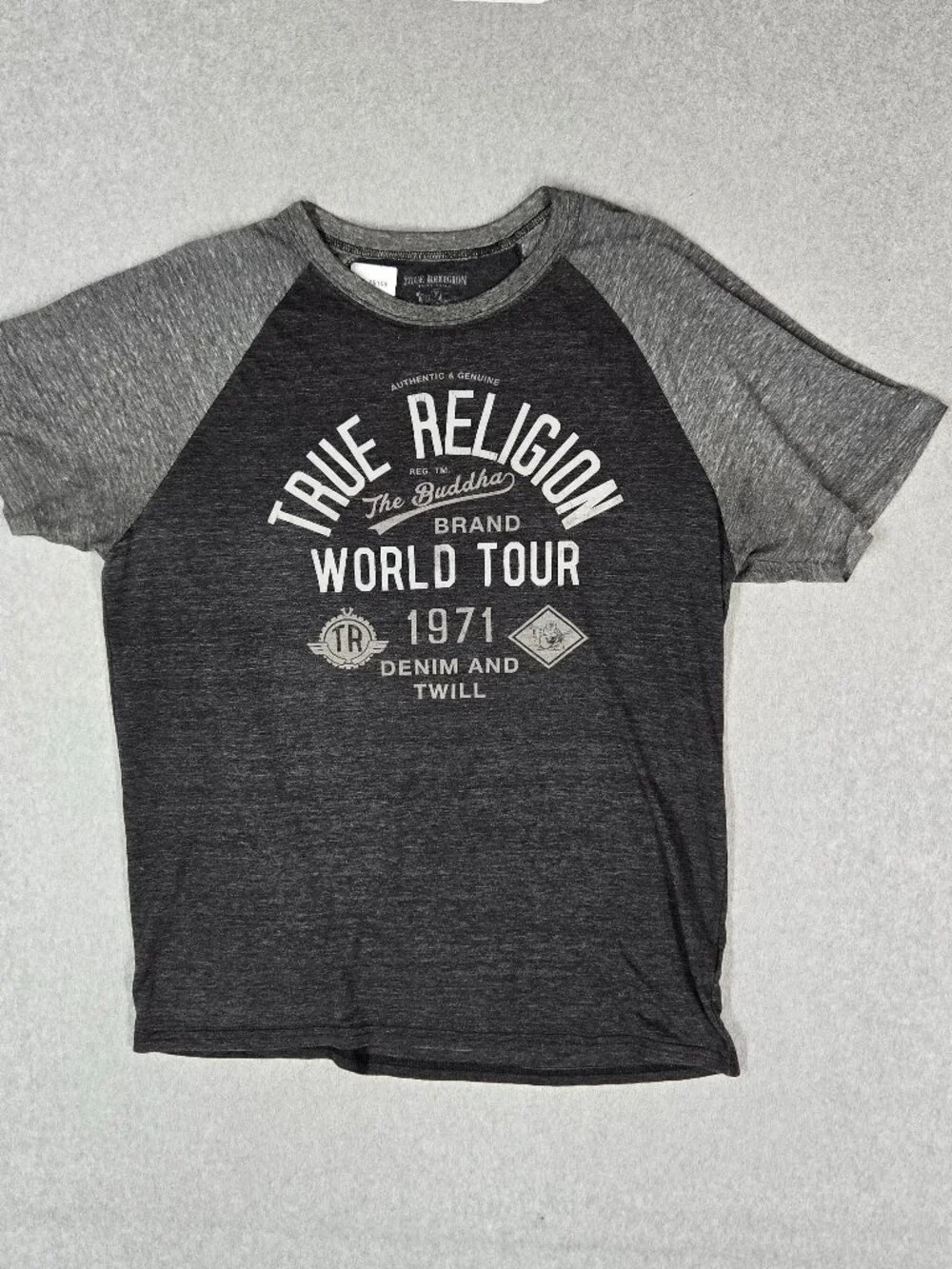 True Religion Men Shirt XL Gray Colorblock Black Rock Raglan Logo Graphic Tee